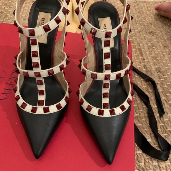 valentino phone wallet